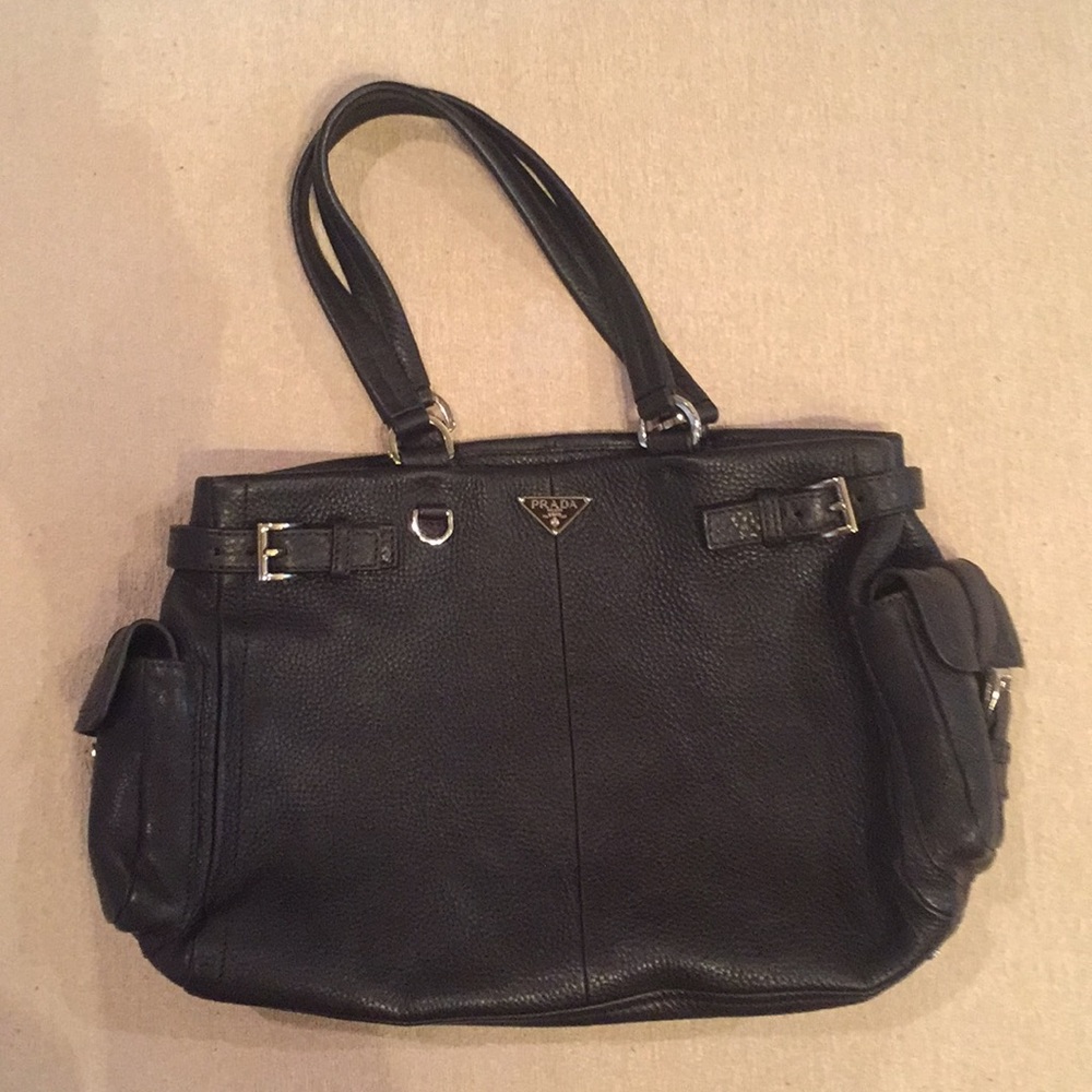 PRADA Black Leather Vitello Daino Shoulder Bag